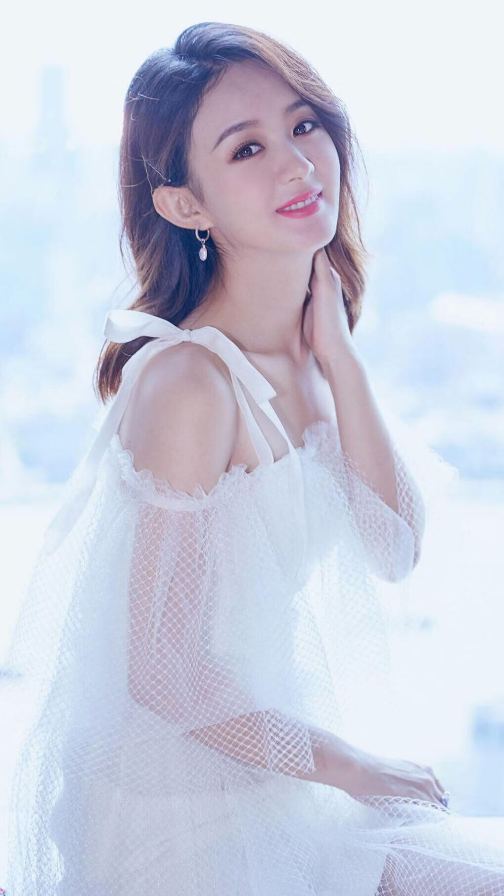 _篮网团队配合默契，战绩持续攀升_，篮网队最新签约